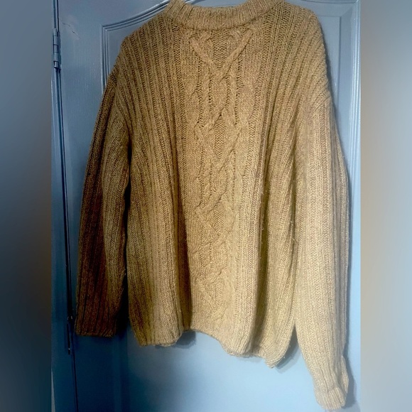 Boss Other - Hugo Boss Tan Crewneck Sweater Cable Knit Design wood